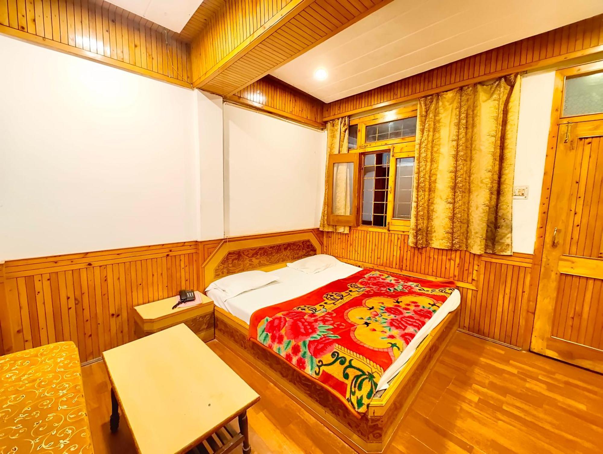 Hotel Shalimar The Mall Road Nainital Luaran gambar